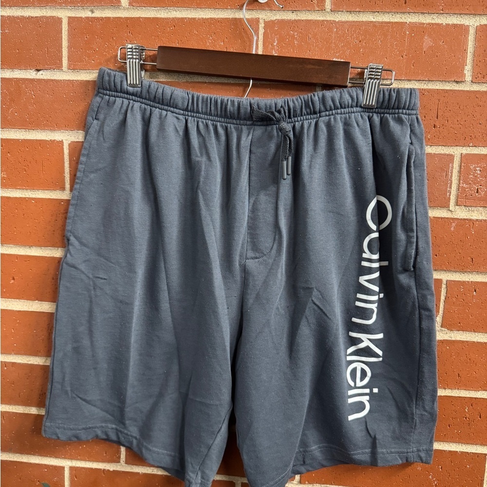 Calvin Klein Gray Lounge Shorts Men’s L Logo Athletic Casual